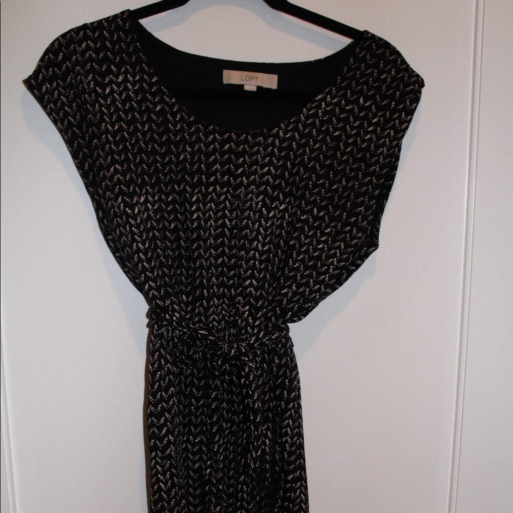 Loft short sleeve dress
